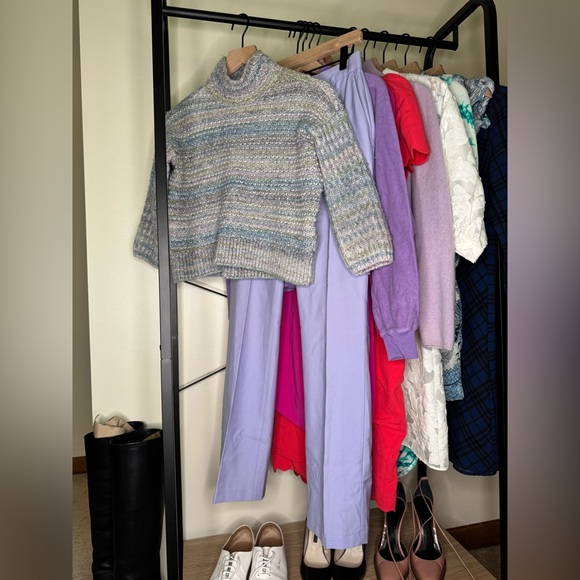 [SOLD] Club Monaco cropped sweater mock neck 3/4 length sleeves Size S - Picture 3 of 7